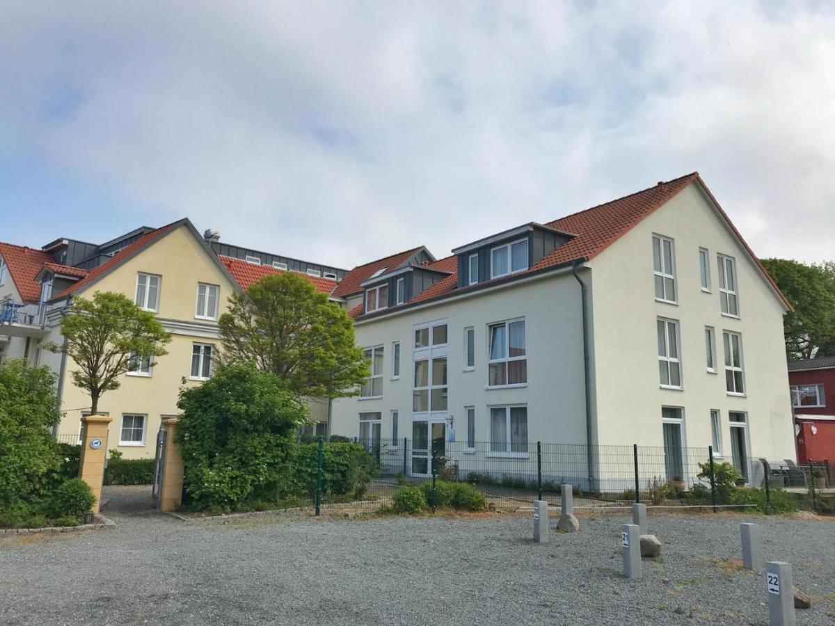 Hafenresidenz - Ferienwohnung 17 "Zugvogel" Wiek auf Ruegen Exterior photo